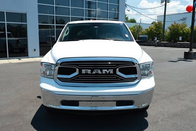 2020 RAM 1500 Classic SLT Crew Cab 4x4 6'4' Box
