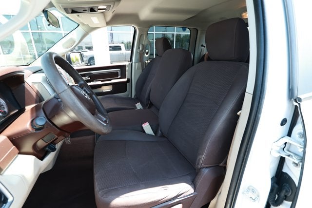 2020 RAM 1500 Classic SLT Crew Cab 4x4 6'4' Box