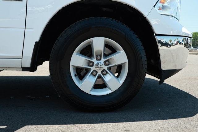 2020 RAM 1500 Classic SLT Crew Cab 4x4 6'4' Box