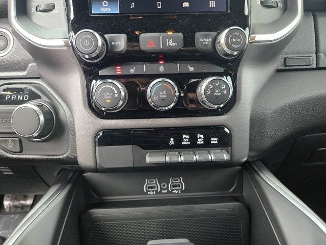 2026 RAM Ram 1500 RAM 1500 BIG HORN CREW CAB 4X2 5'7' BOX