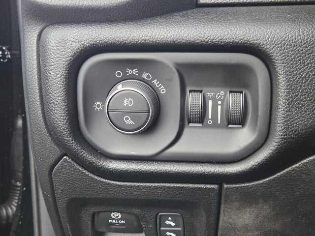 2026 RAM Ram 1500 RAM 1500 BIG HORN CREW CAB 4X2 5'7' BOX