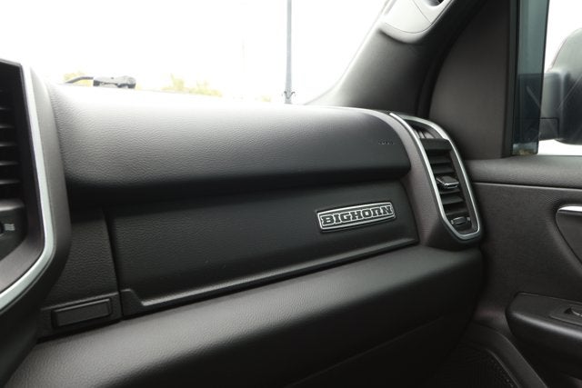 2022 RAM 1500 Big Horn Crew Cab 4x2 5'7' Box