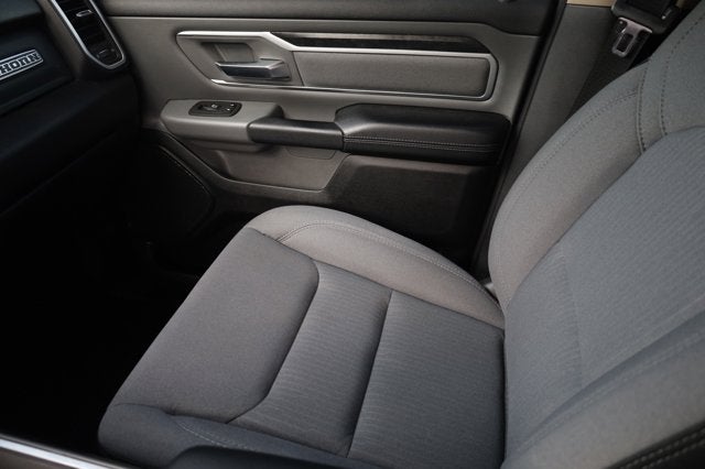 2020 RAM 1500 Big Horn Crew Cab 4x2 5'7' Box