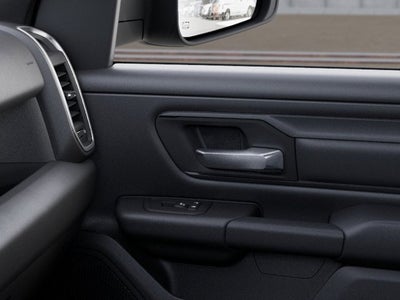 2026 RAM Ram 1500 RAM 1500 EXPRESS CREW CAB 4X2 5'7' BOX