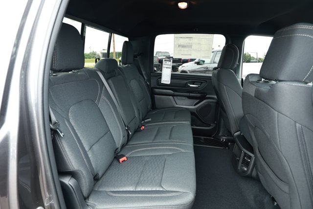 2026 RAM Ram 1500 RAM 1500 EXPRESS CREW CAB 4X2 5'7' BOX