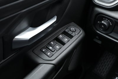 2026 RAM Ram 1500 RAM 1500 TRADESMAN CREW CAB 4X2 5'7' BOX