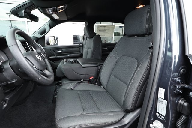2026 RAM Ram 1500 RAM 1500 TRADESMAN CREW CAB 4X2 5'7' BOX