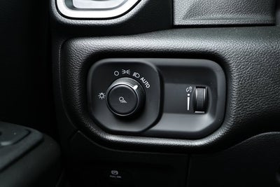 2026 RAM Ram 1500 RAM 1500 TRADESMAN CREW CAB 4X2 5'7' BOX