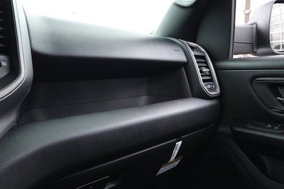 2026 RAM Ram 1500 RAM 1500 TRADESMAN CREW CAB 4X2 5'7' BOX