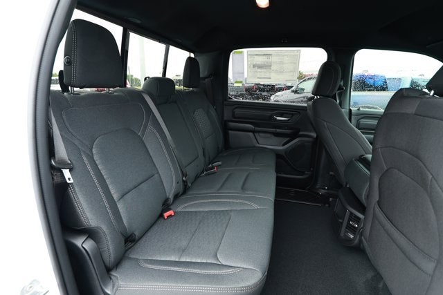 2026 RAM Ram 1500 RAM 1500 EXPRESS CREW CAB 4X2 5'7' BOX