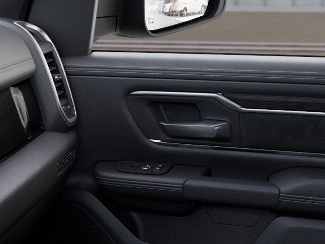 2026 RAM Ram 1500 RAM 1500 LARAMIE CREW CAB 4X2 5'7' BOX