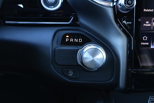 2026 RAM Ram 1500 RAM 1500 LARAMIE CREW CAB 4X2 5'7' BOX