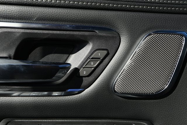 2026 RAM Ram 1500 RAM 1500 LARAMIE CREW CAB 4X2 5'7' BOX