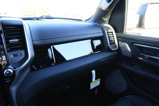 2026 RAM Ram 1500 RAM 1500 LARAMIE CREW CAB 4X2 5'7' BOX