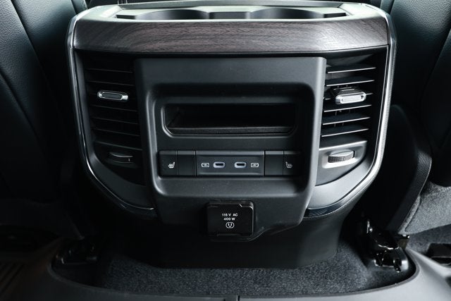 2026 RAM Ram 1500 RAM 1500 LARAMIE CREW CAB 4X2 5'7' BOX
