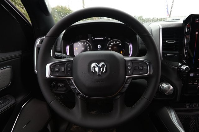 2026 RAM Ram 1500 RAM 1500 LARAMIE CREW CAB 4X2 5'7' BOX