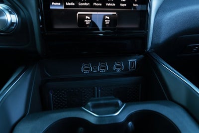 2026 RAM Ram 1500 RAM 1500 LARAMIE CREW CAB 4X2 5'7' BOX