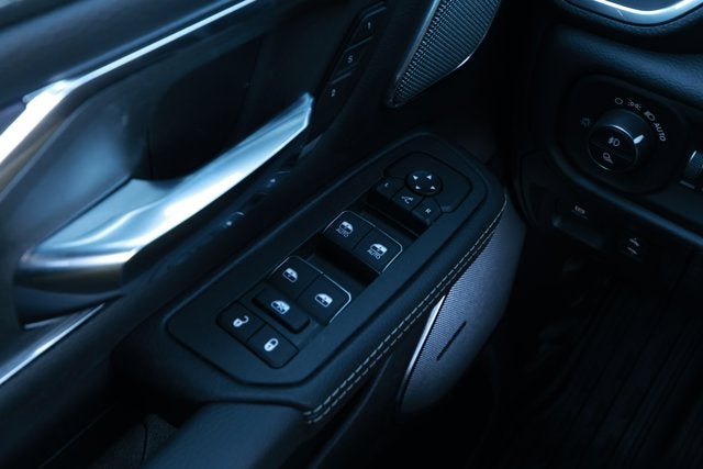 2026 RAM Ram 1500 RAM 1500 LARAMIE CREW CAB 4X2 5'7' BOX