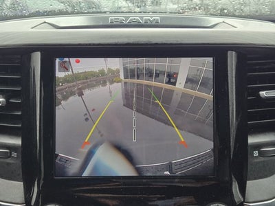 2024 RAM 1500 Laramie Crew Cab 4x2 5'7' Box