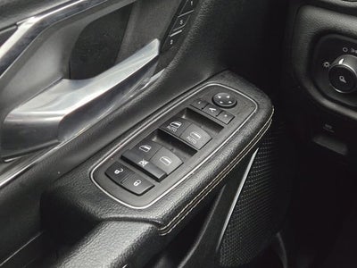 2024 RAM 1500 Laramie Crew Cab 4x2 5'7' Box