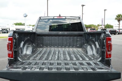 2024 RAM 1500 Laramie Crew Cab 4x2 5'7' Box
