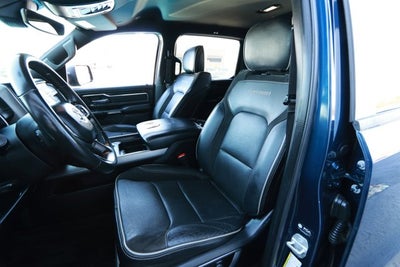 2024 RAM 1500 Laramie Crew Cab 4x2 5'7' Box