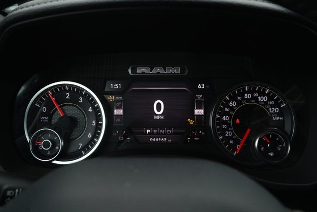 2024 RAM 1500 Laramie Crew Cab 4x2 5'7' Box