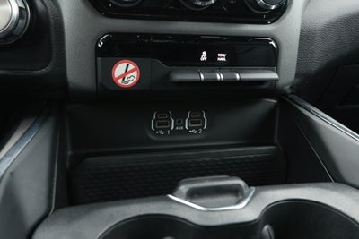 2024 RAM 1500 Laramie Crew Cab 4x2 5'7' Box