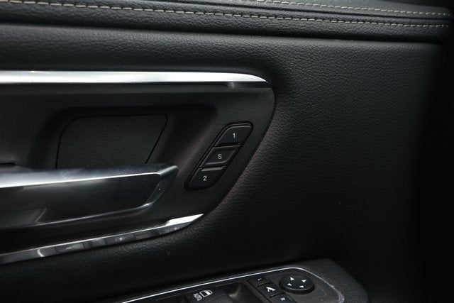 2024 RAM 1500 Laramie Crew Cab 4x2 5'7' Box