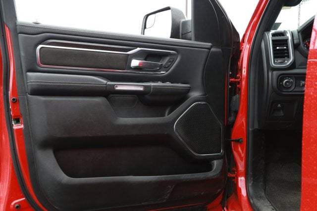 2024 RAM 1500 Laramie Crew Cab 4x2 5'7' Box