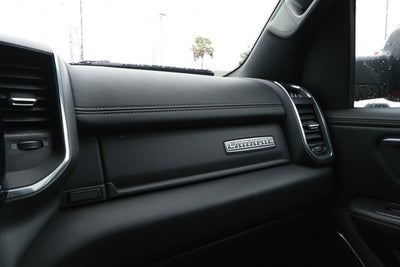 2024 RAM 1500 Laramie Crew Cab 4x2 5'7' Box