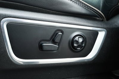 2021 RAM 1500 Laramie Crew Cab 4x2 5'7' Box