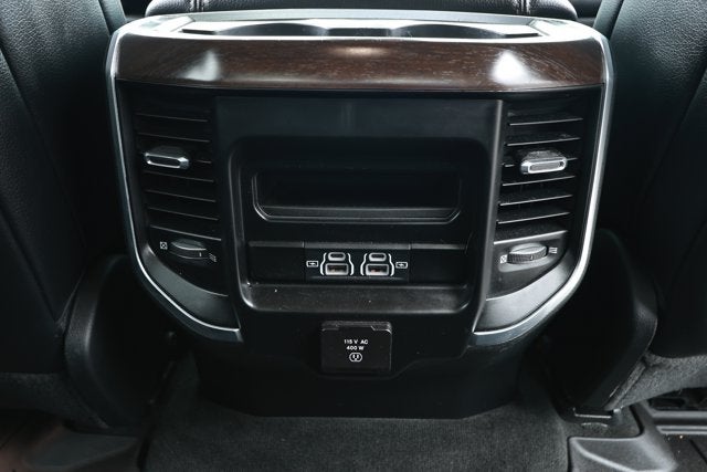 2021 RAM 1500 Laramie Crew Cab 4x2 5'7' Box