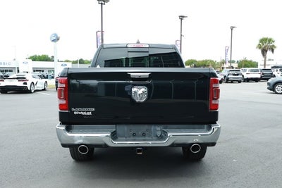 2021 RAM 1500 Laramie Crew Cab 4x2 5'7' Box