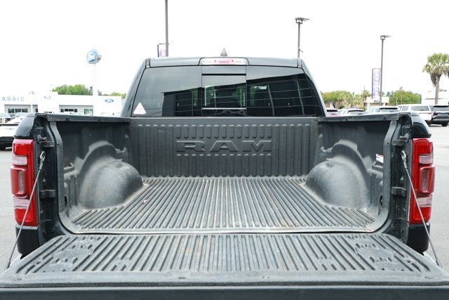 2021 RAM 1500 Laramie Crew Cab 4x2 5'7' Box