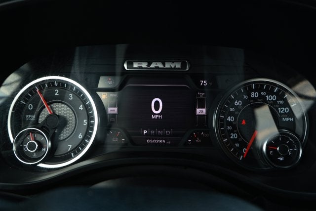 2024 RAM 1500 Laramie Crew Cab 4x2 5'7' Box