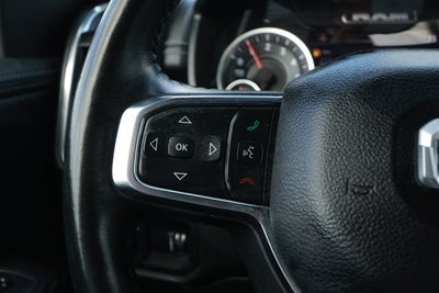 2024 RAM 1500 Laramie Crew Cab 4x2 5'7' Box