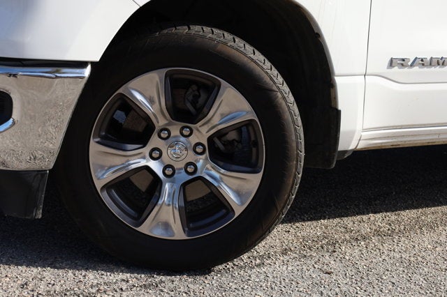 2024 RAM 1500 Laramie Crew Cab 4x2 5'7' Box