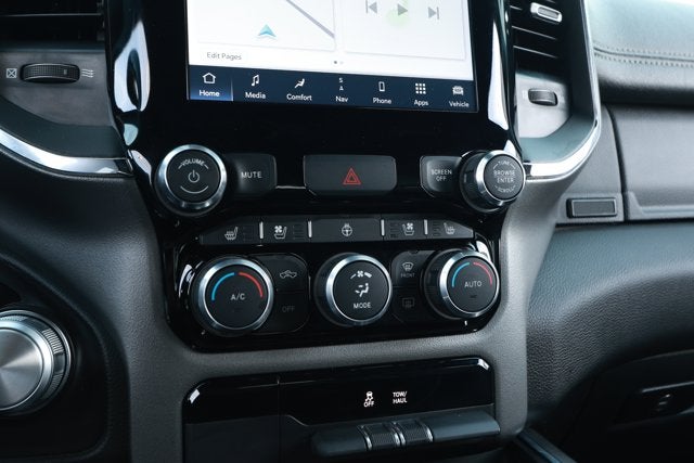 2024 RAM 1500 Laramie Crew Cab 4x2 5'7' Box