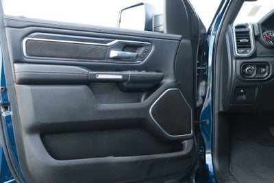 2024 RAM 1500 Laramie Crew Cab 4x2 5'7' Box