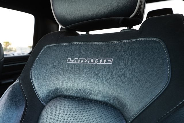 2024 RAM 1500 Laramie Crew Cab 4x2 5'7' Box