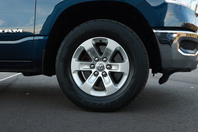 2024 RAM 1500 Laramie Crew Cab 4x2 5'7' Box