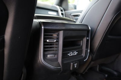 2024 RAM 1500 Laramie Crew Cab 4x2 5'7' Box