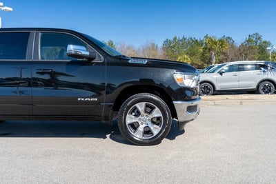 2024 RAM 1500 Laramie Crew Cab 4x2 5'7' Box