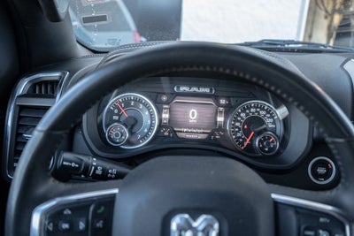 2024 RAM 1500 Laramie Crew Cab 4x2 5'7' Box