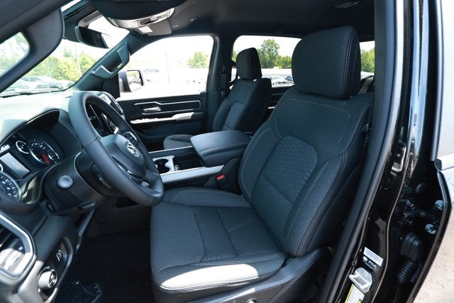 2026 RAM Ram 1500 RAM 1500 BIG HORN CREW CAB 4X2 6'4' BOX