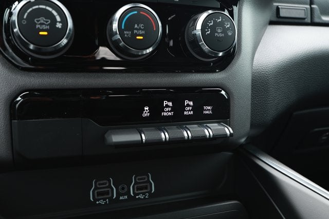 2026 RAM Ram 1500 RAM 1500 BIG HORN CREW CAB 4X2 6'4' BOX