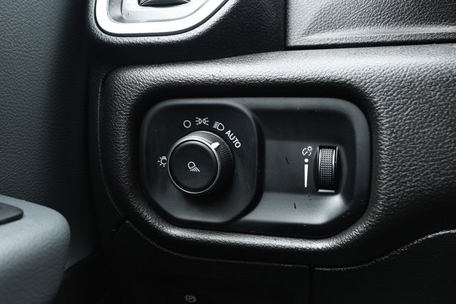 2023 RAM 1500 Big Horn Quad Cab 4x4 6'4' Box