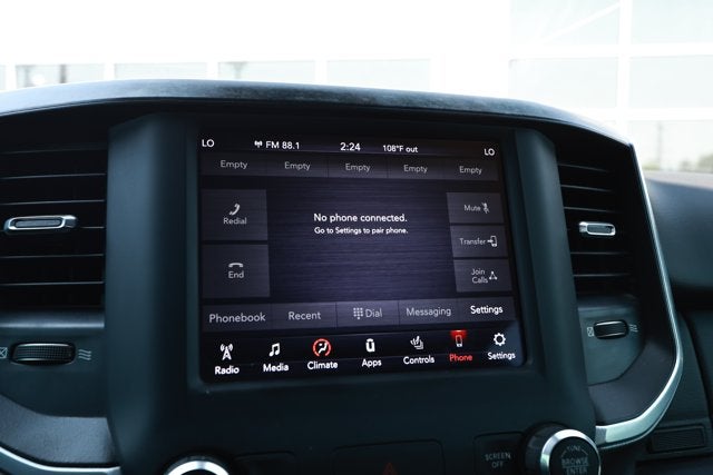 2019 RAM 1500 Big Horn/Lone Star Crew Cab 4x4 5'7' Box