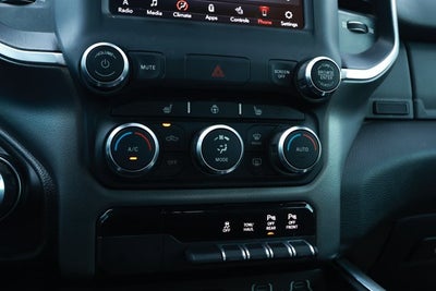 2019 RAM 1500 Big Horn/Lone Star Crew Cab 4x4 5'7' Box